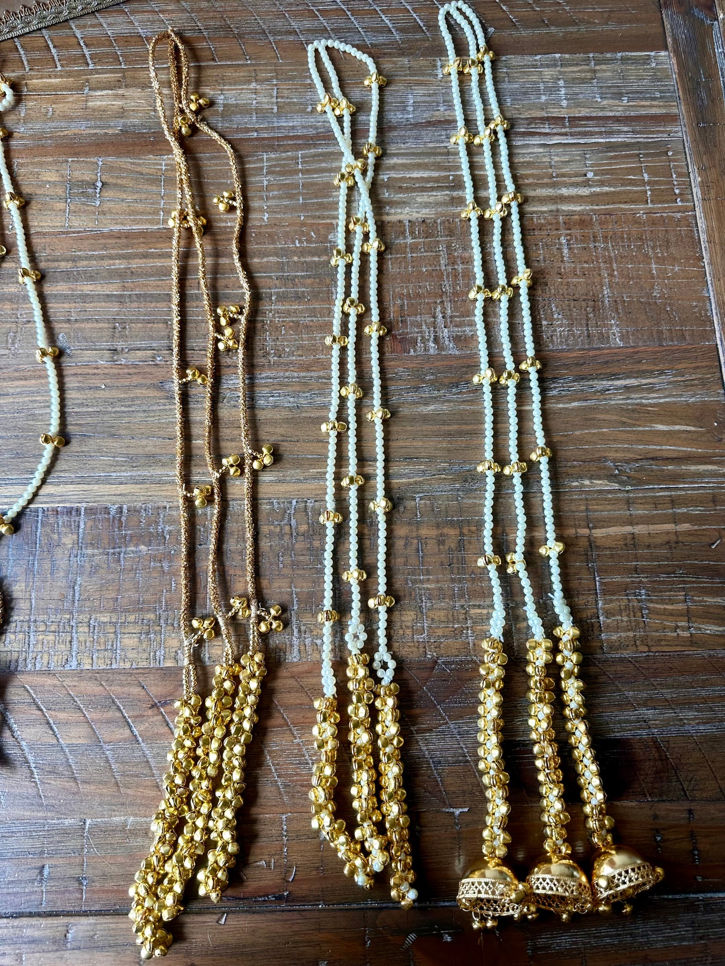 Ghungroo Kashmiri Parandi