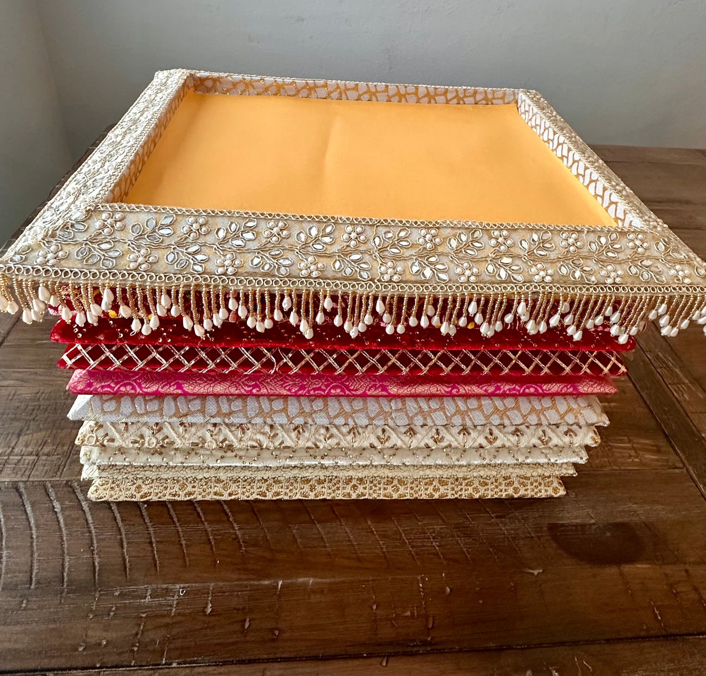 Pearl Gifting Tray
