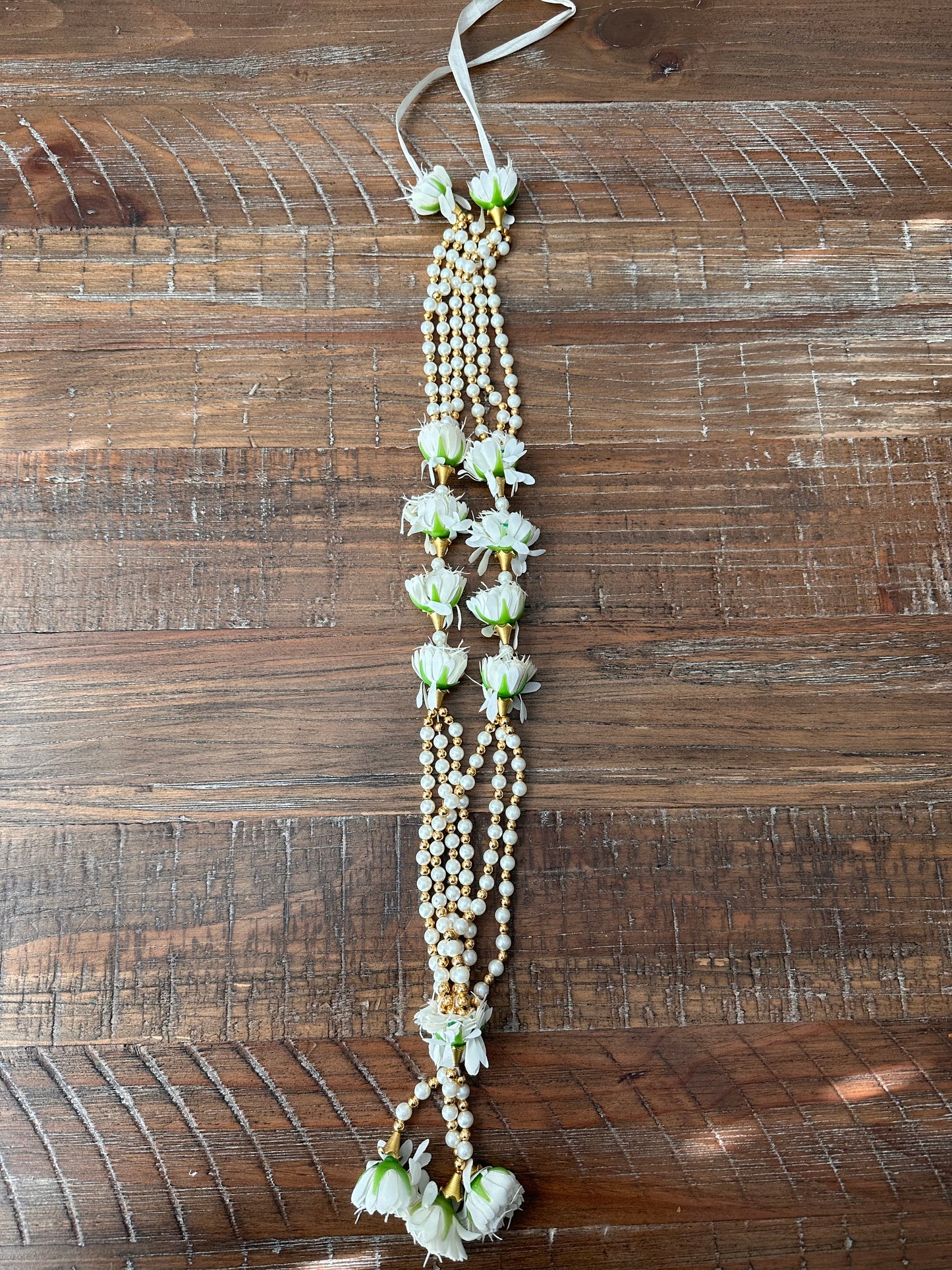 Pearl Milni Haar | Wedding Garland
