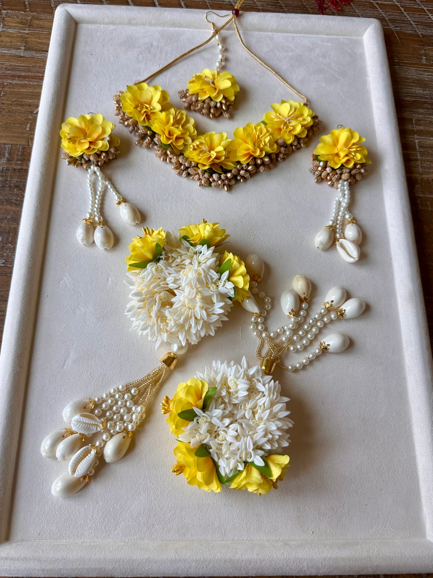 Floral Jewelry Set | Yellow Gajre Kaleere for Haldi Ceremony