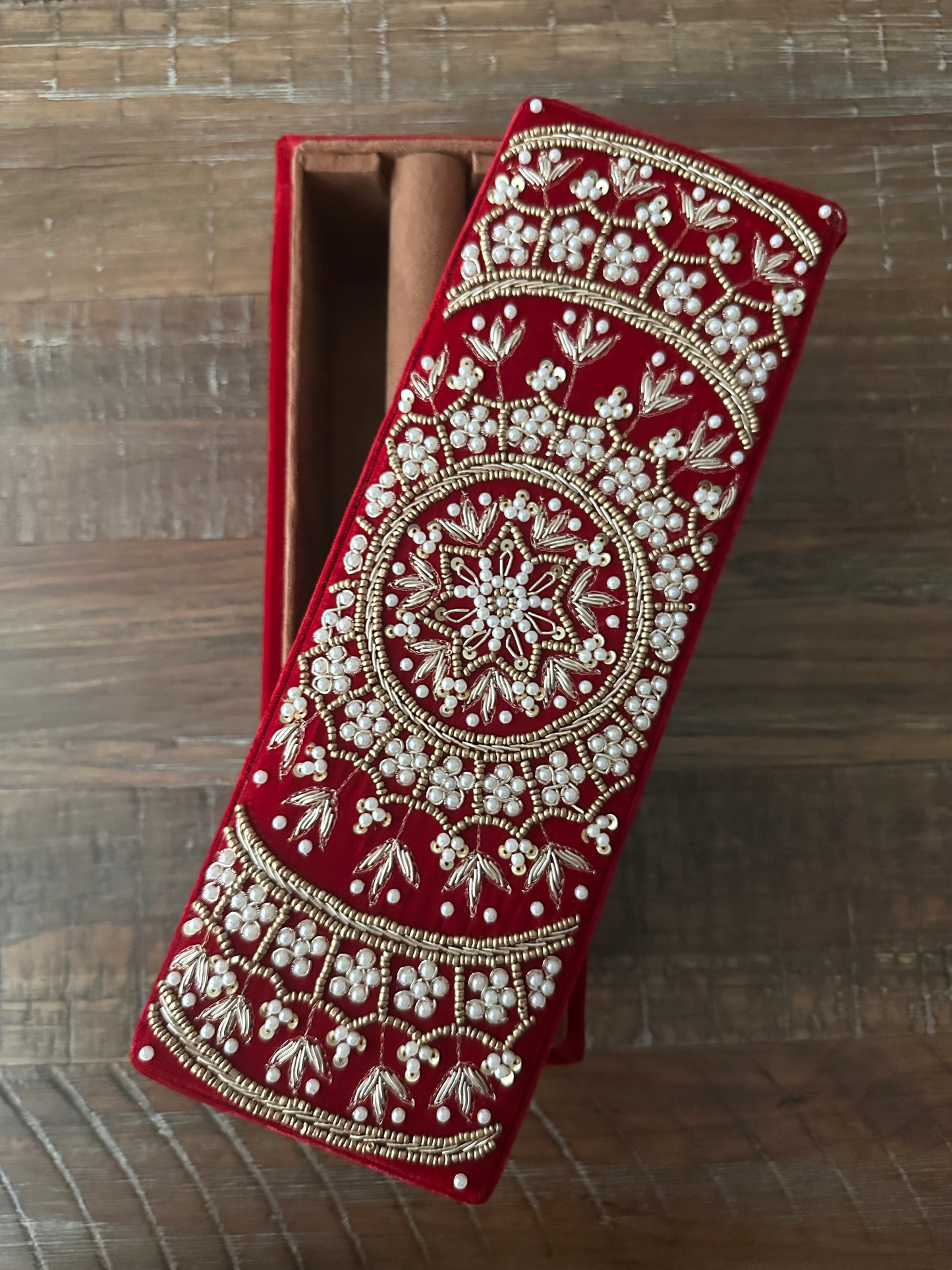Trousseau Bridal Chooda Box | Velvet Pearl Keepsake