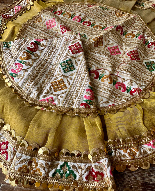 Sapna 2.0 Cream Thread Work Shagun Lap Potli