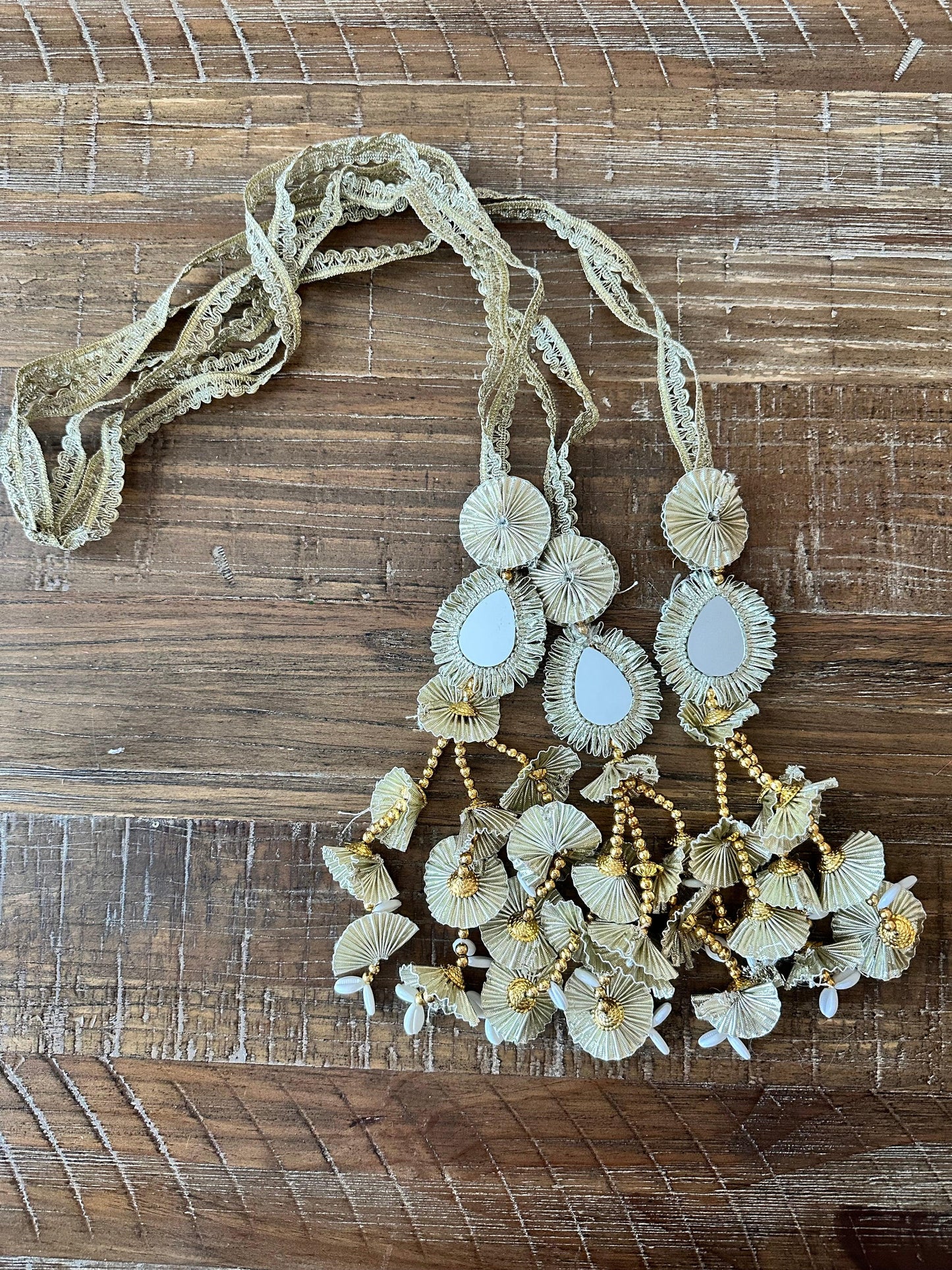 Parandis with Lace Attachments