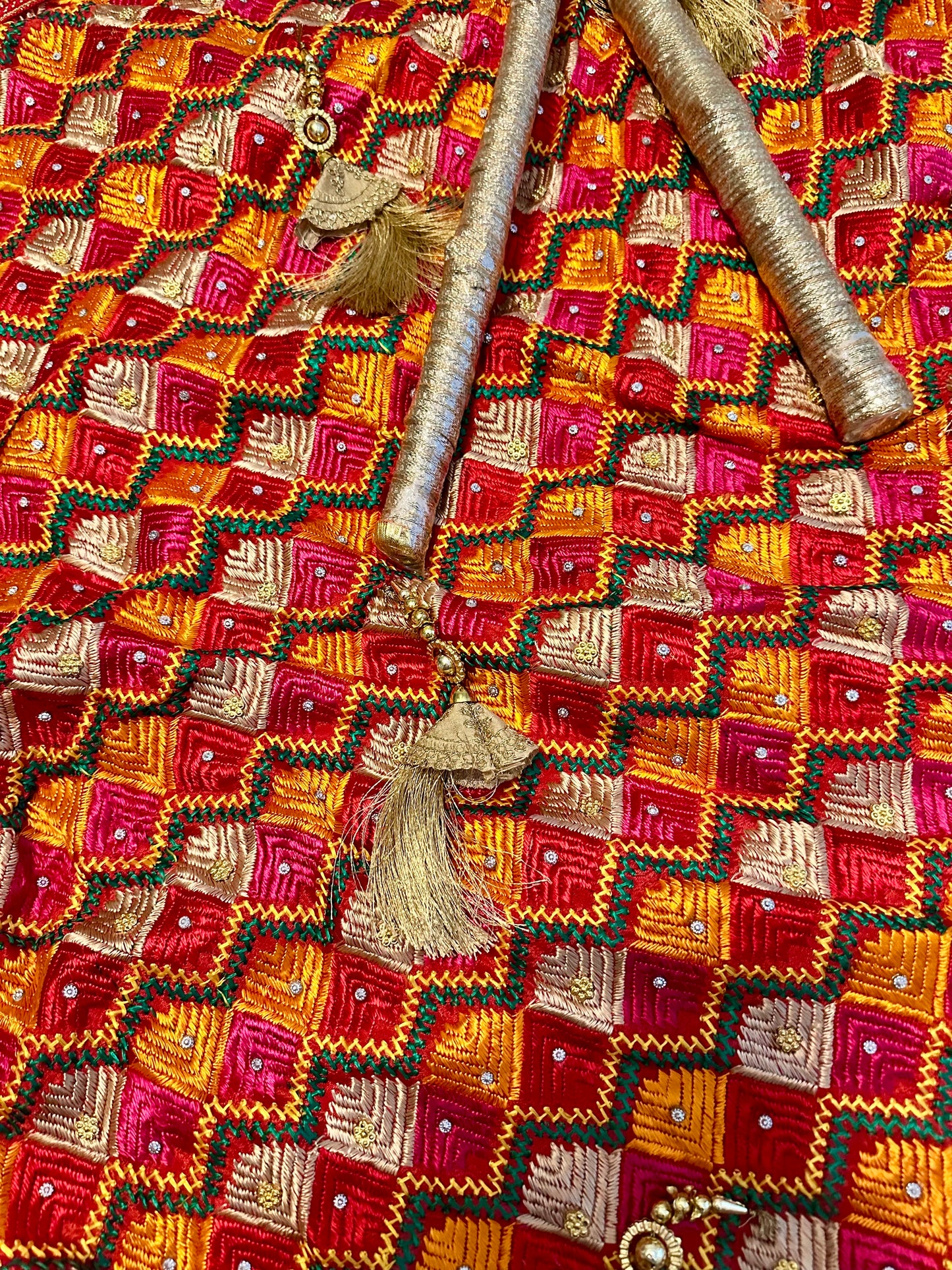 Phulkari Entry Chaddar | Maiyan Chunni