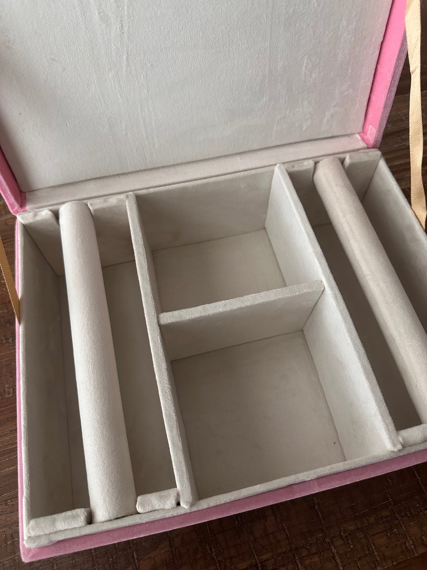 Trousseau Chooda & Kaleera Keepsake Box | Bridal Gift