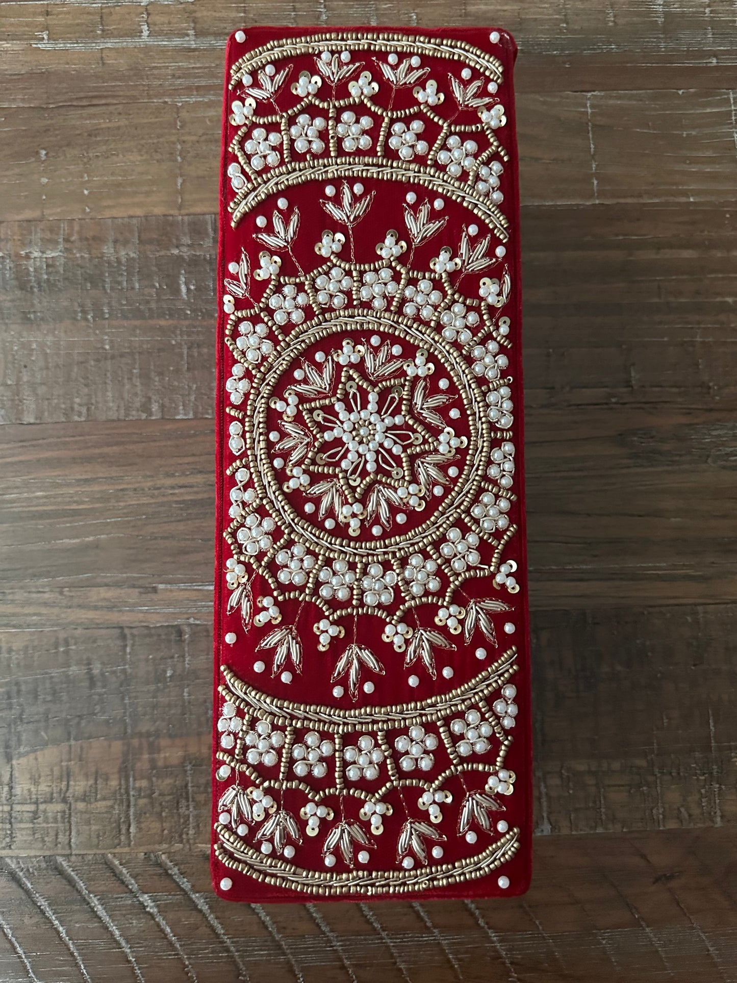 Trousseau Bridal Chooda Box | Velvet Pearl Keepsake