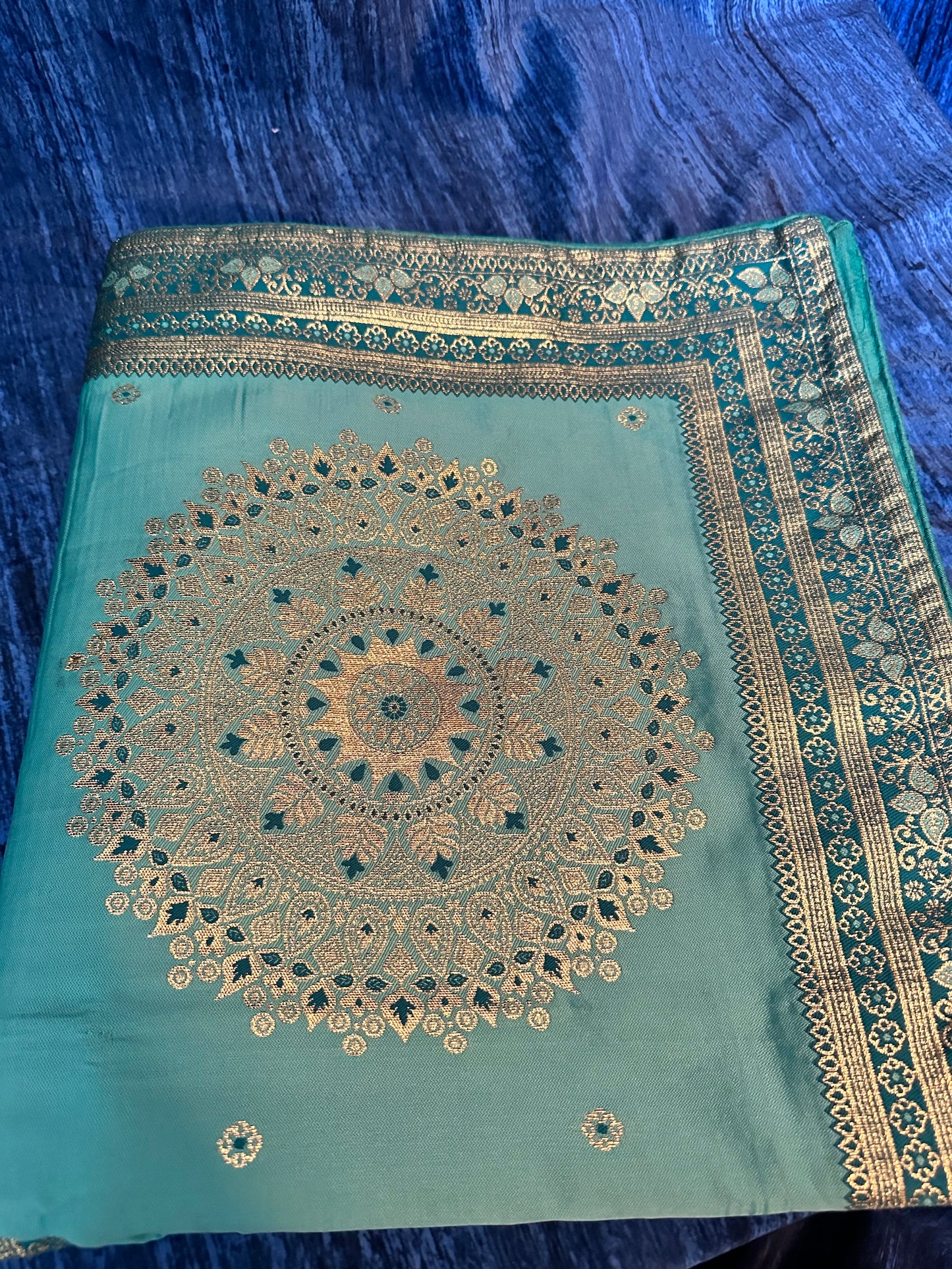 Rumala Sahib - Bandhani Style