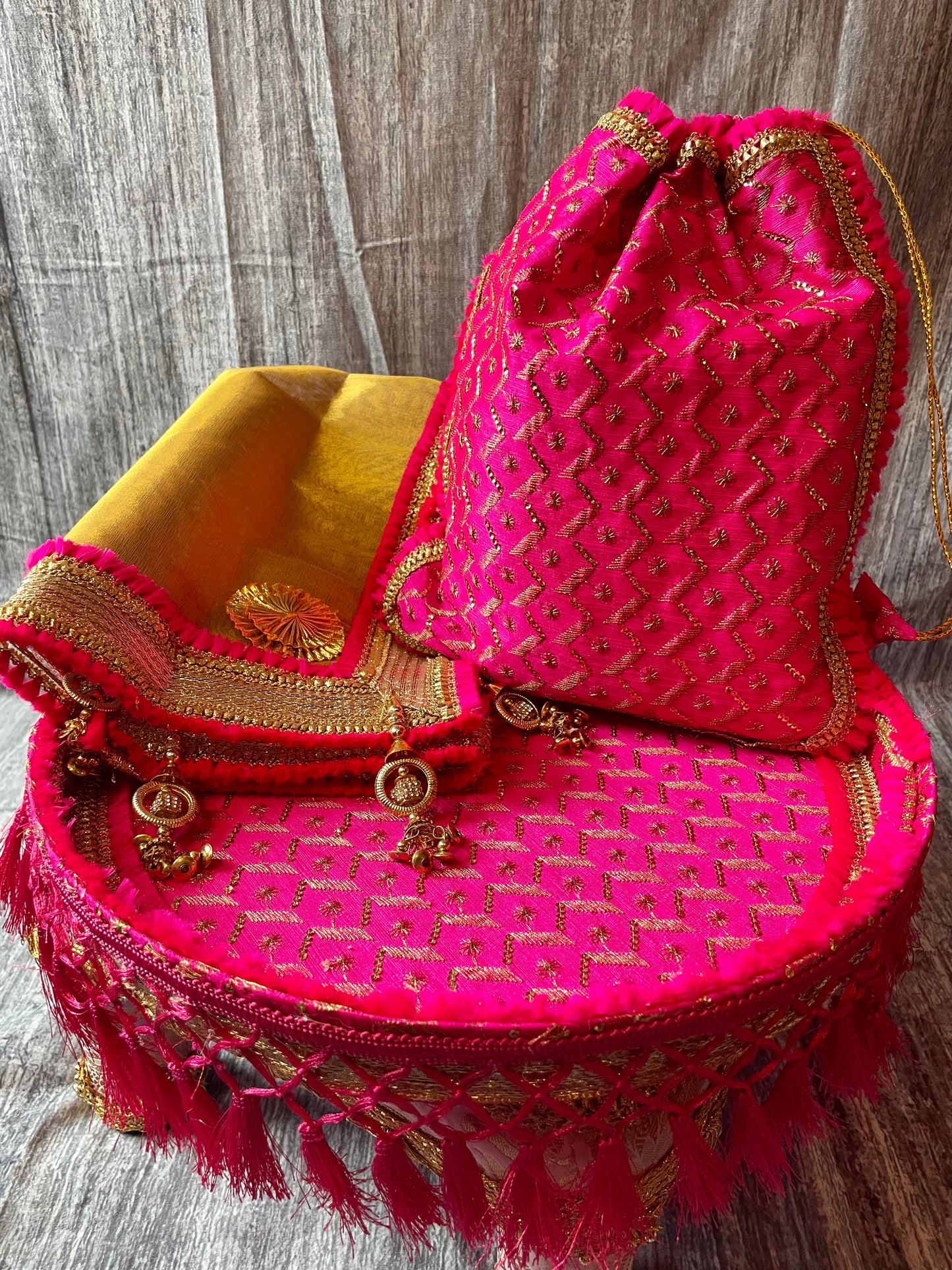 Thali Set with Cover